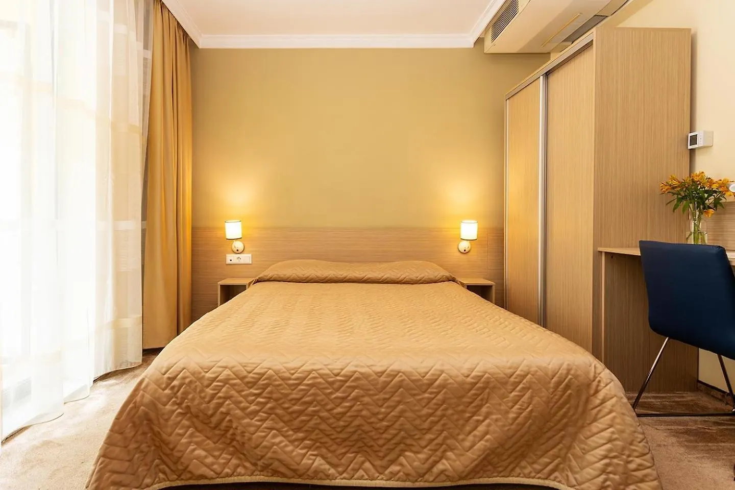 Geneva Hotel 소피아 4*,